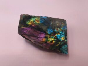 Labradorit brúsený 1