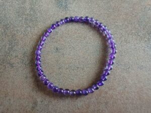 Náramok guličky AMETYST dámsky 4 mm