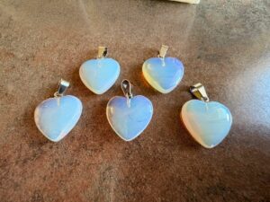 Prívesok srdce OPALIT