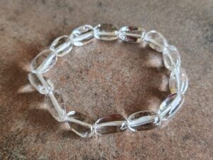 Náramok nepravidelné korálky KRIŠTÁĽ AA kvalita dámsky