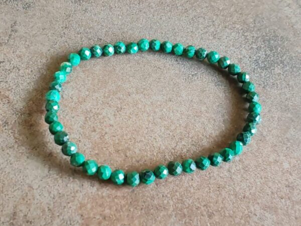 febc3b71-bb92-4c4d-9e3c-6a12b84e3e27